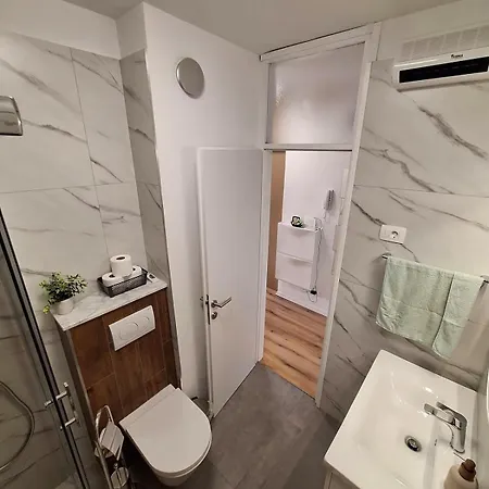 Ivko - Private Parking Appartement