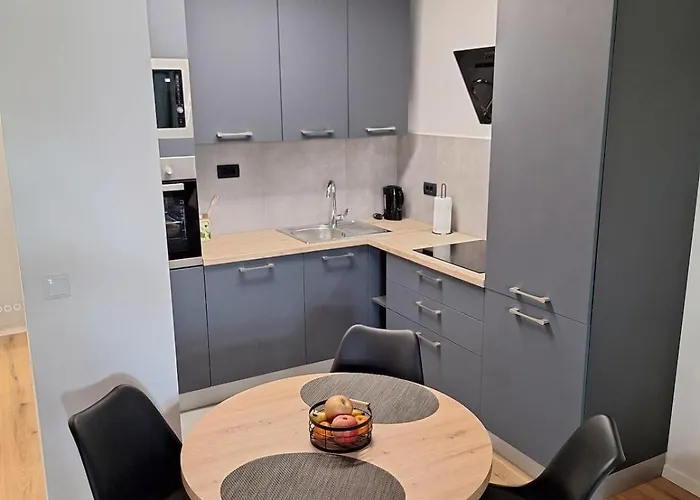 Ivko - Private Parking * Πούλα