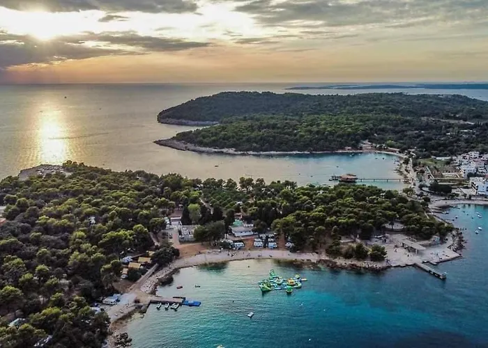 Ivko - Private Parking Διαμέρισμα Πούλα